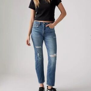 Levi’s Wedgie Straight Fit Jean